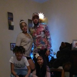 Meet your Posher, The garcia reyes family